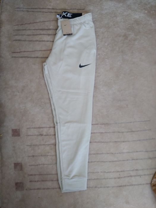 Spodnie dresowe Nike Taper r. M