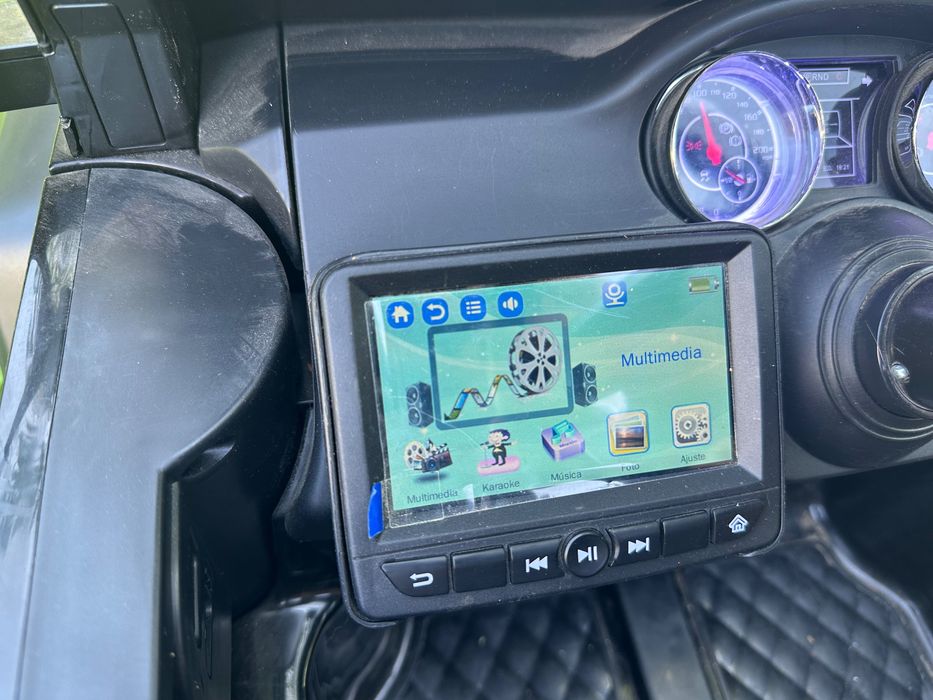 Auto na akumulator Mercedes AMG G klasa