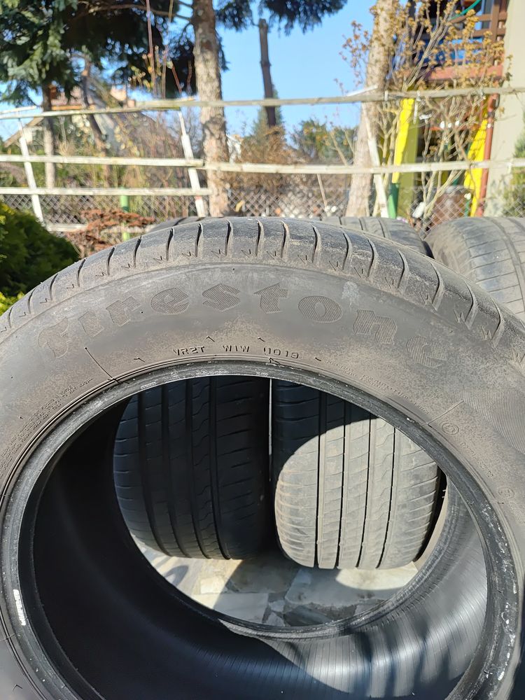 Firestone Roadhawk Opony komplet 4 sztuki 255x55 R18 Firestone