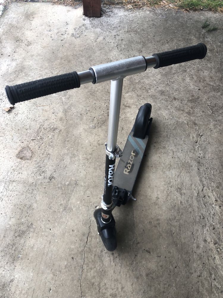 Самокат Razor A5 AIR
