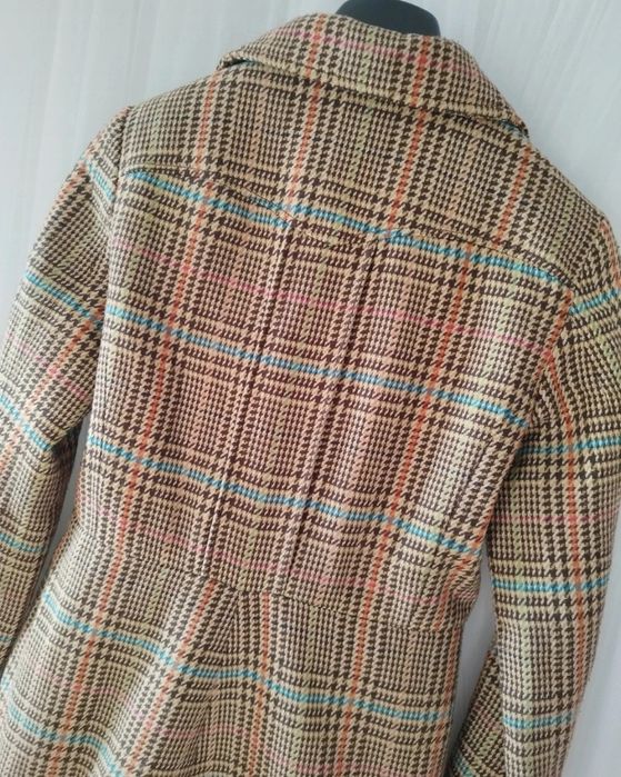 Piękny stylizowany płaszcz w kratkę brąz taliowany 38 M retro styl