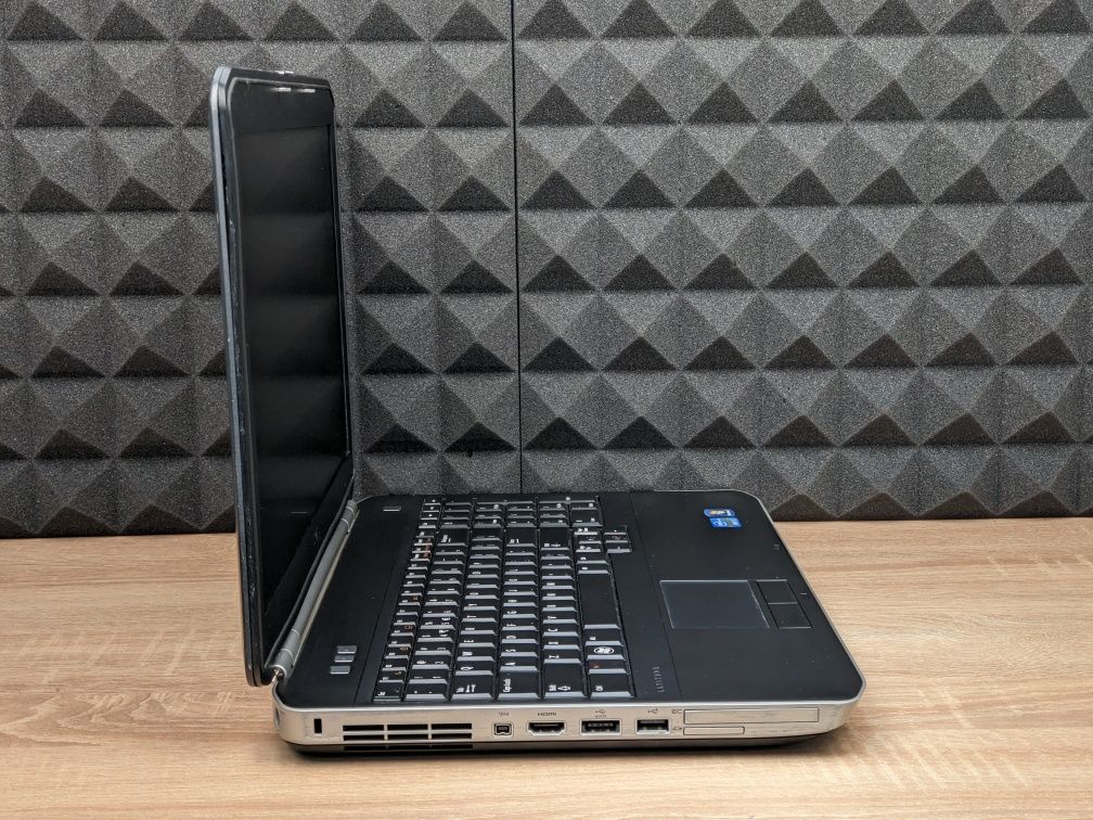 Ноутбук Dell 5520 i3 2350m RAM 8gb SSD 120 Арт: М237