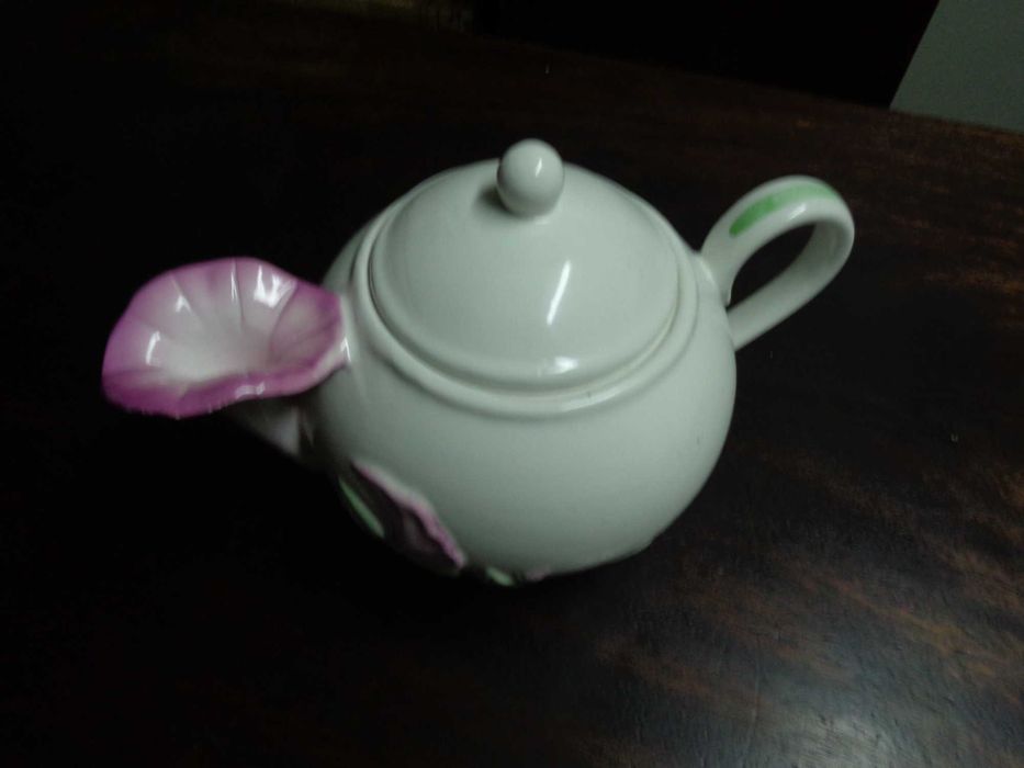 BULE para chá antigo