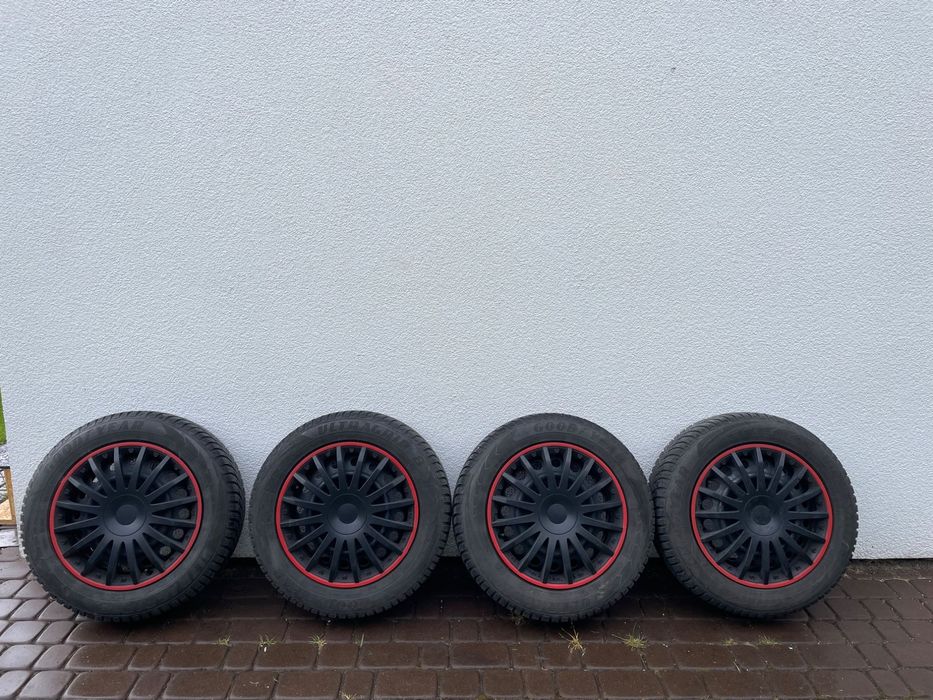 Zimowe koła 205/60 R16 Goodyear na felgach stalowych z kołpakami