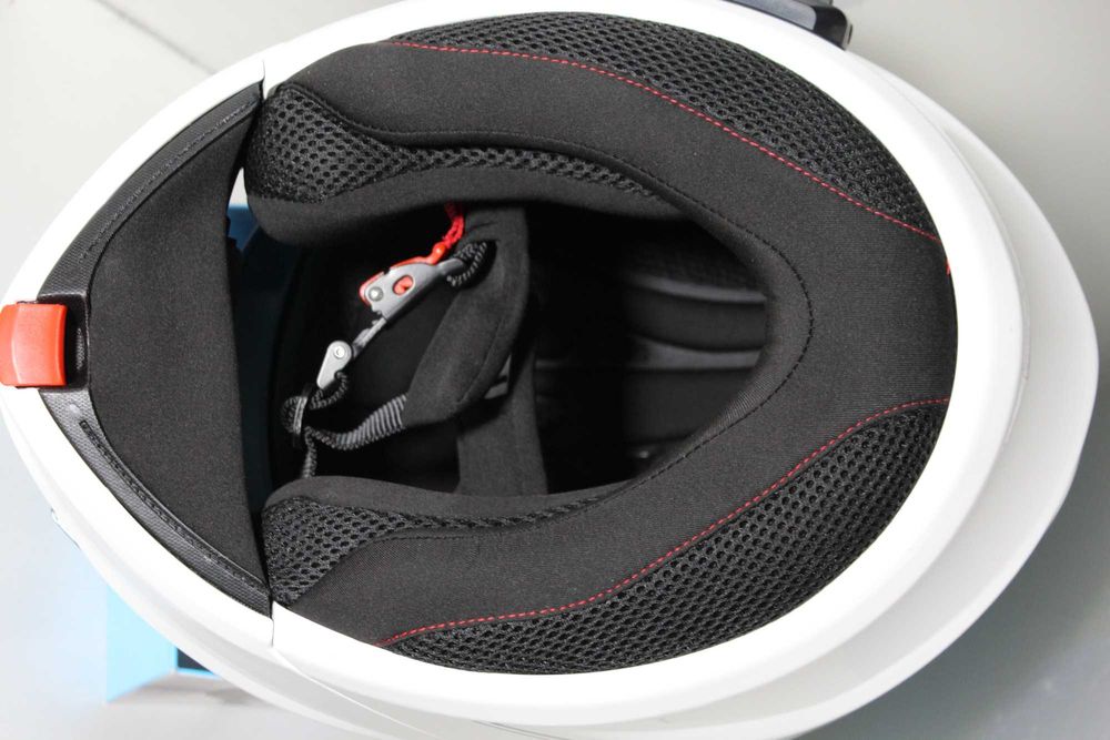 Мотошолом Чорний SENA Outrush R SP85 Bluetooth L-58-59см Type-C