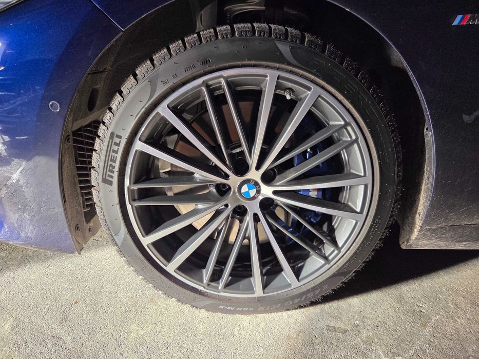 NOWE opony 245/40/19 PIRELLI BMW komplet zimowe