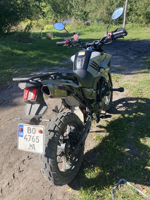 Мотоцикл текен 300