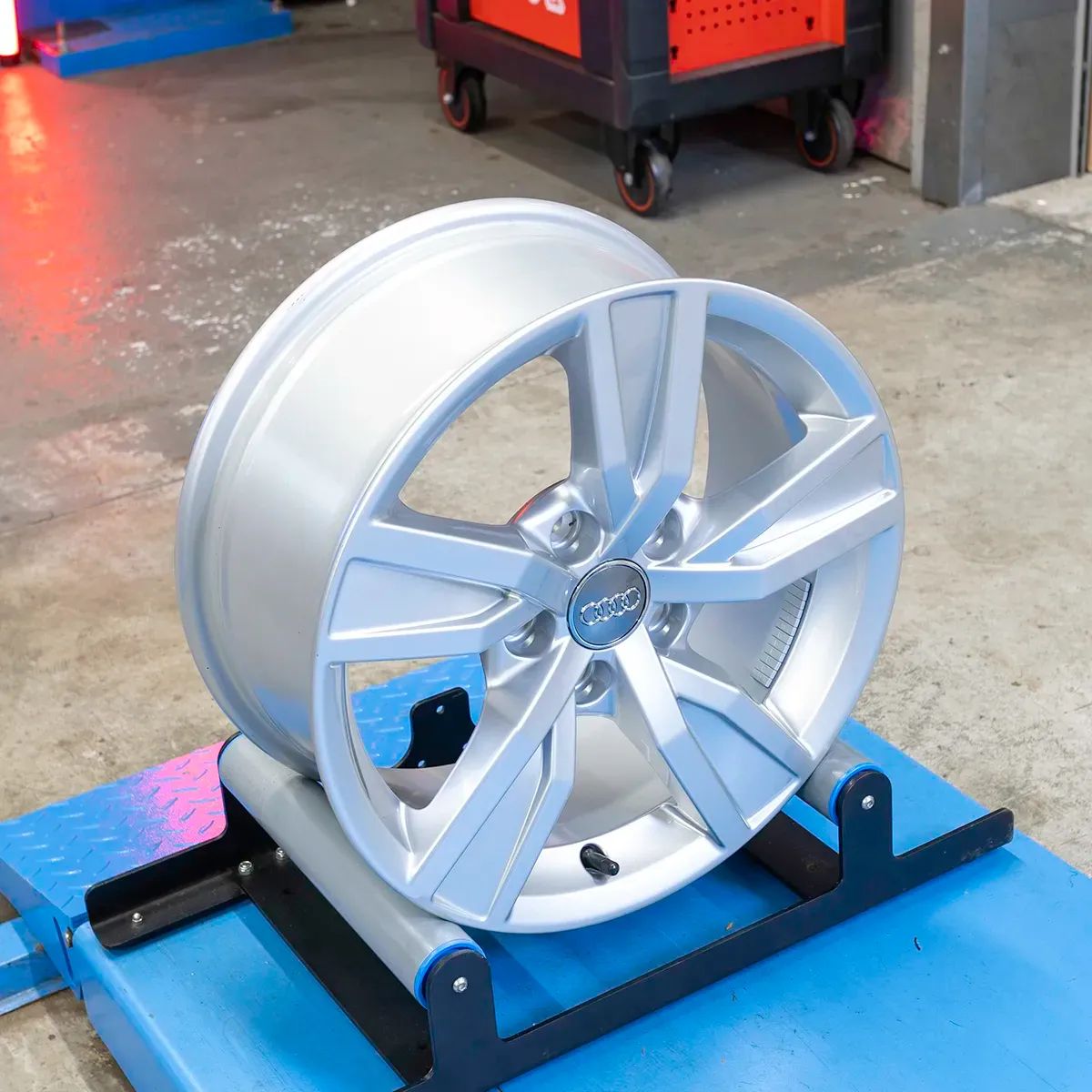FABRYCZNIE NOWE Oryginalne Felgi Audi 16" A3 A4 A6 A8 Q3 TT