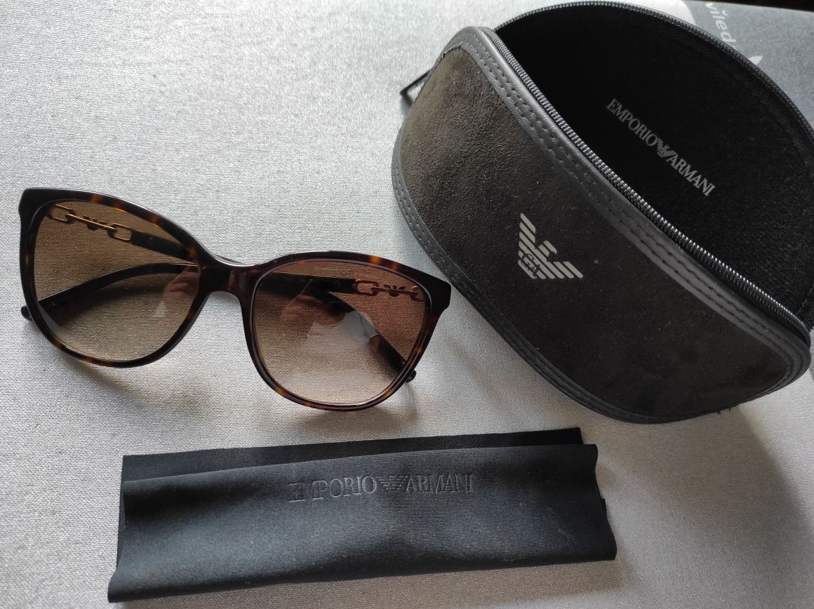 Emporio Armani EA 4173 brązowe okulary przeciwsłoneczne logo