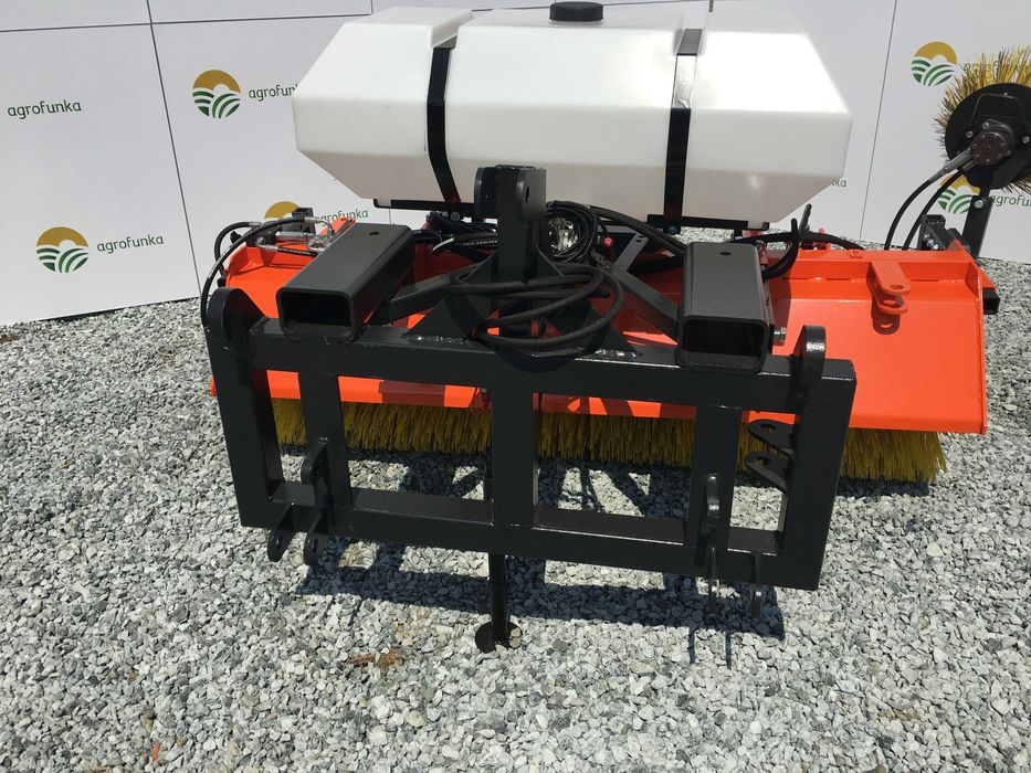 Zamiatarka 2,0m hydrauliczna szczotka do ciągnika Metal-Technik