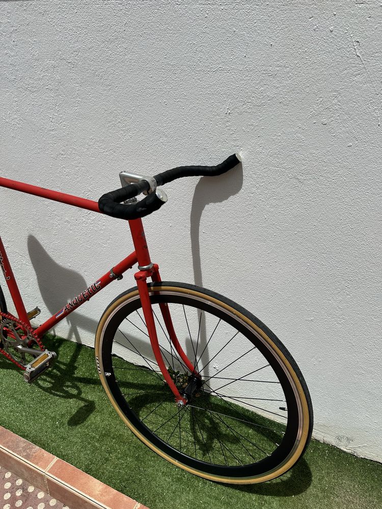 Bicicleta restaurada