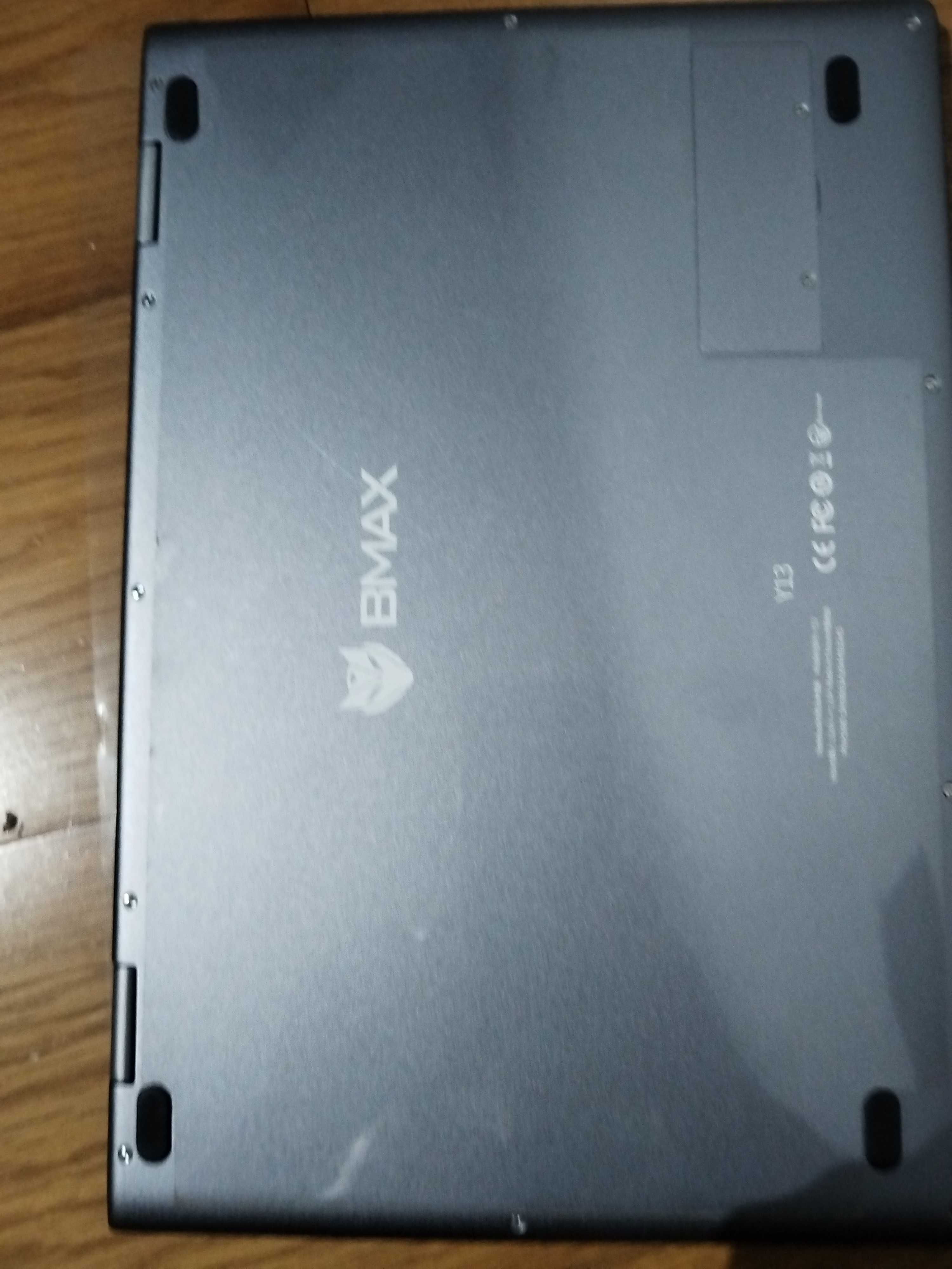 Portátil bmax Y13