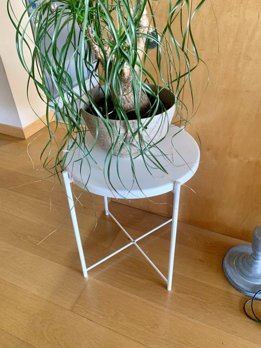 Mesa redonda branca ikea