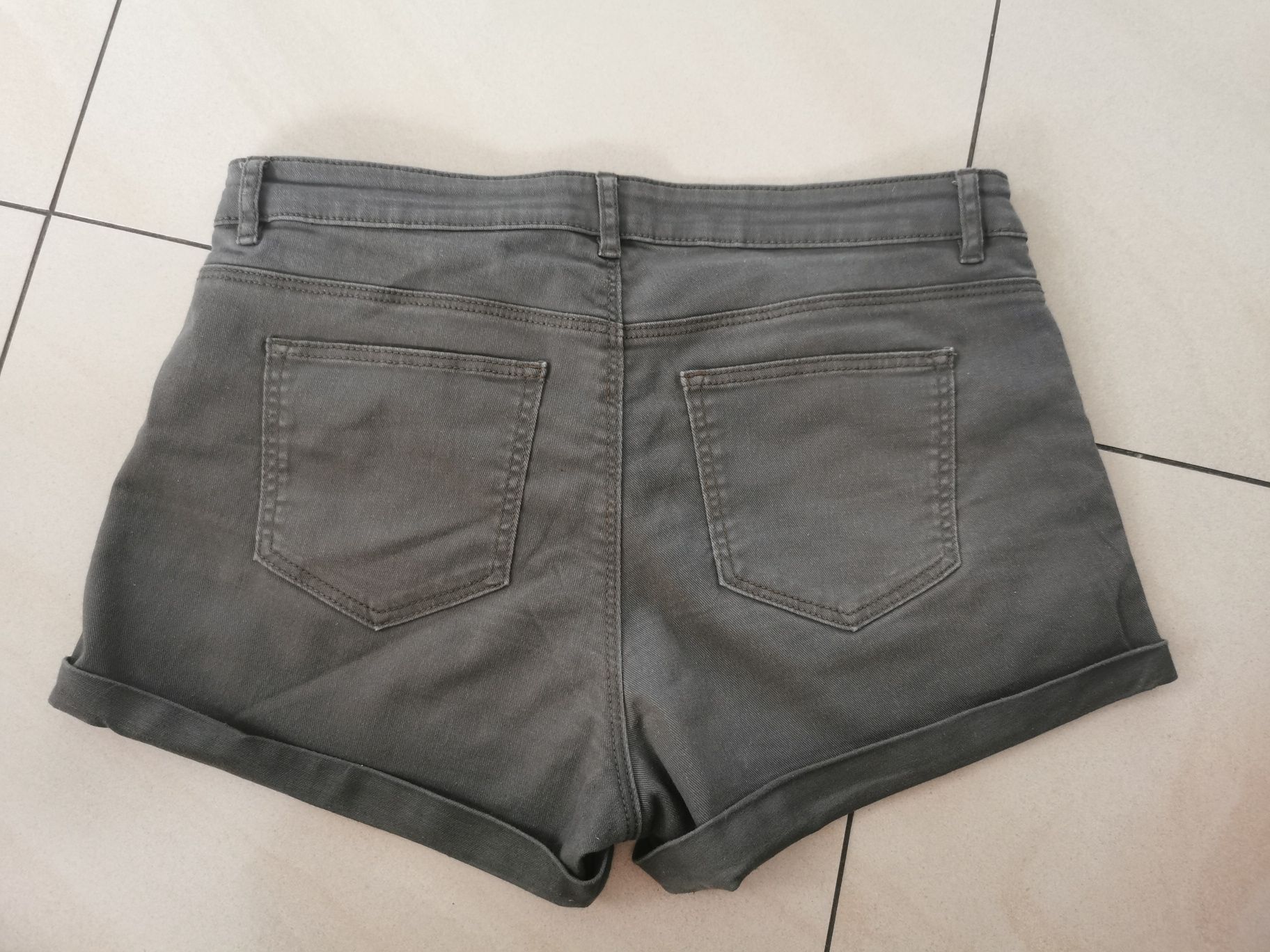 Spodenki damskie H&M M
