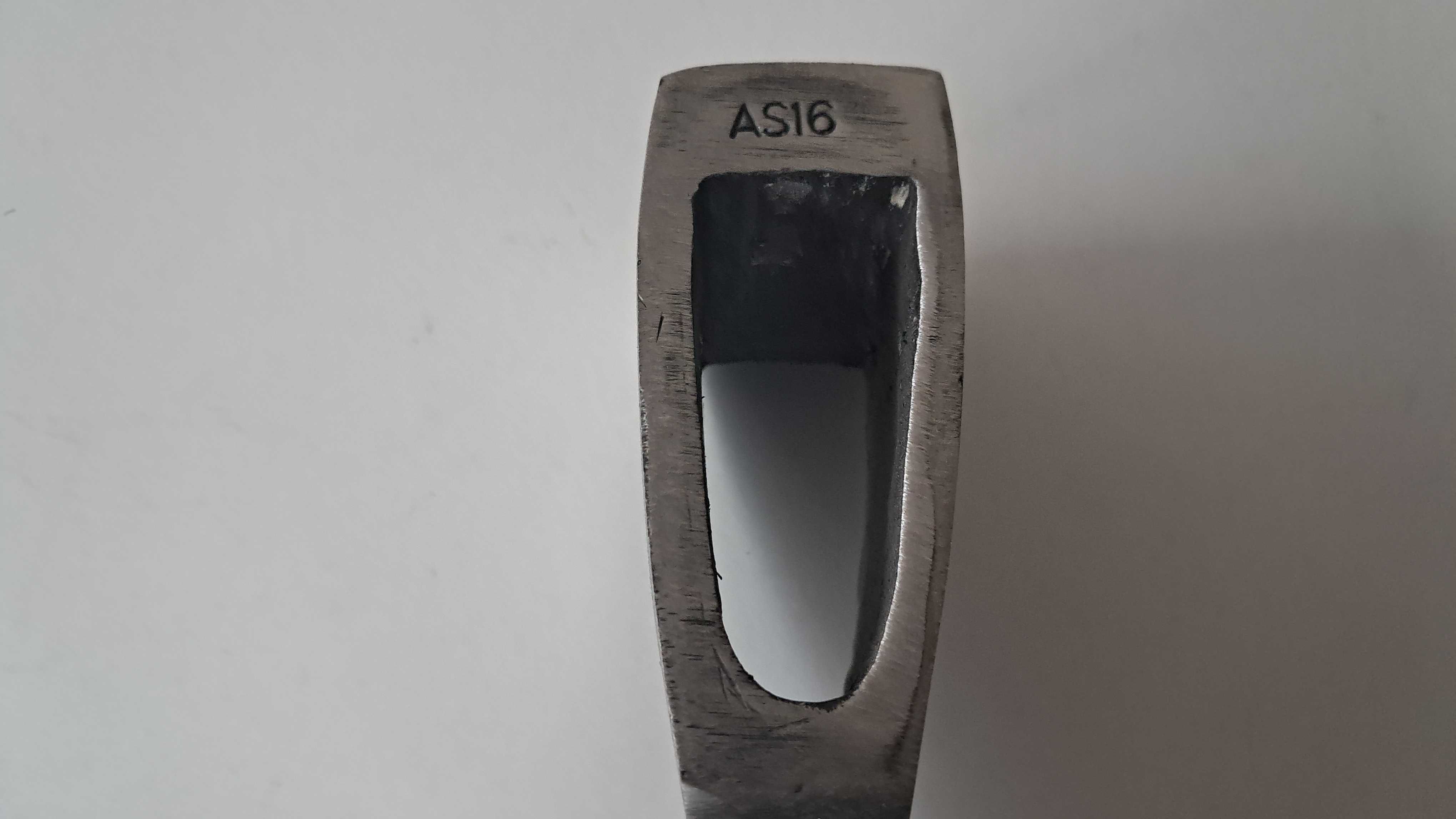 Stara siekiera Adler din 1250 stan bdb