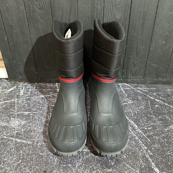 Зимові утеплені черевики Quechua Waterproof 44/45 розмір 28/28.5 см