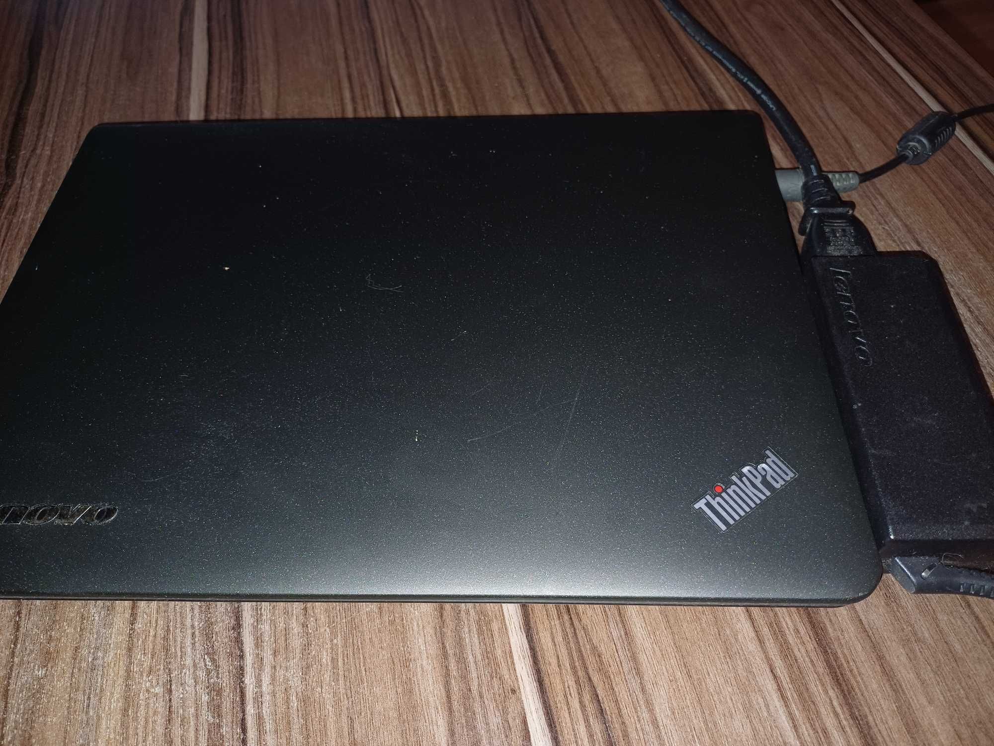 Ноутбук Lenovo ThinkPad X121e