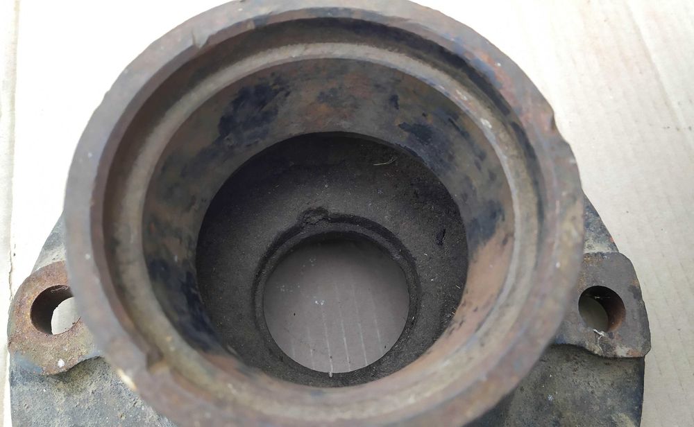 передня ступица 51-3103015 ГАЗ 53, 3307 (САЗ СССР), нова, є 2 шт