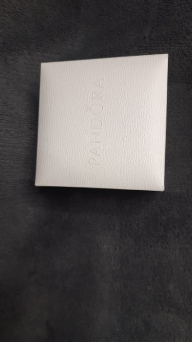 Подарочная коробочка Pandora