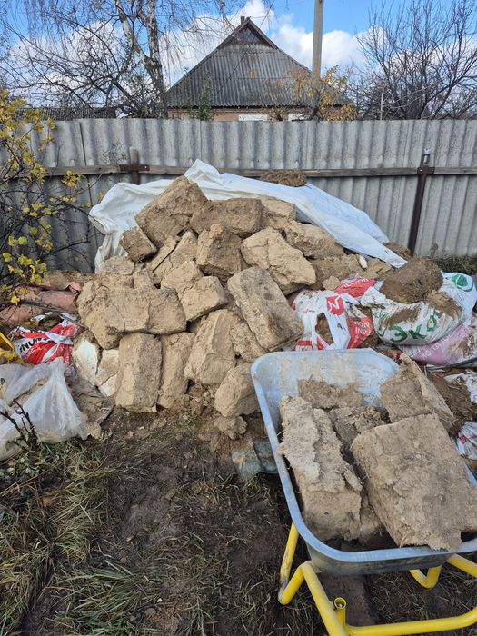 Віддам саман, глину безкоштовно