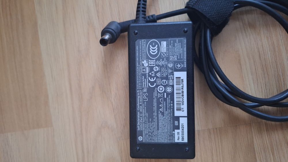 Оригінальне зарядне для ноутбука HP 65W блок питания, бж