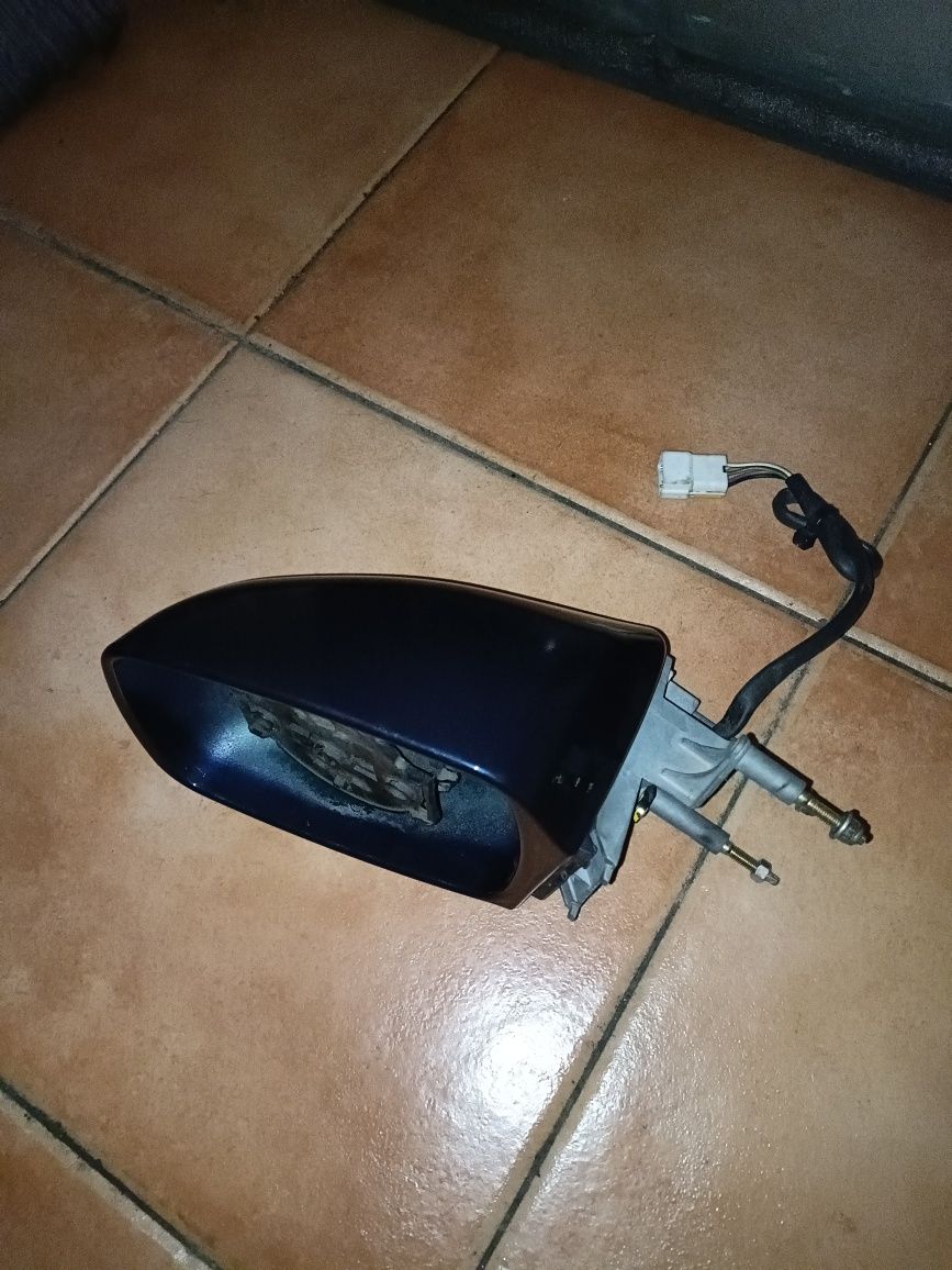Ford Puma retrovisor