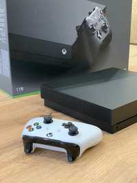 Xbox one X (без жесткого диска и джойтсика)