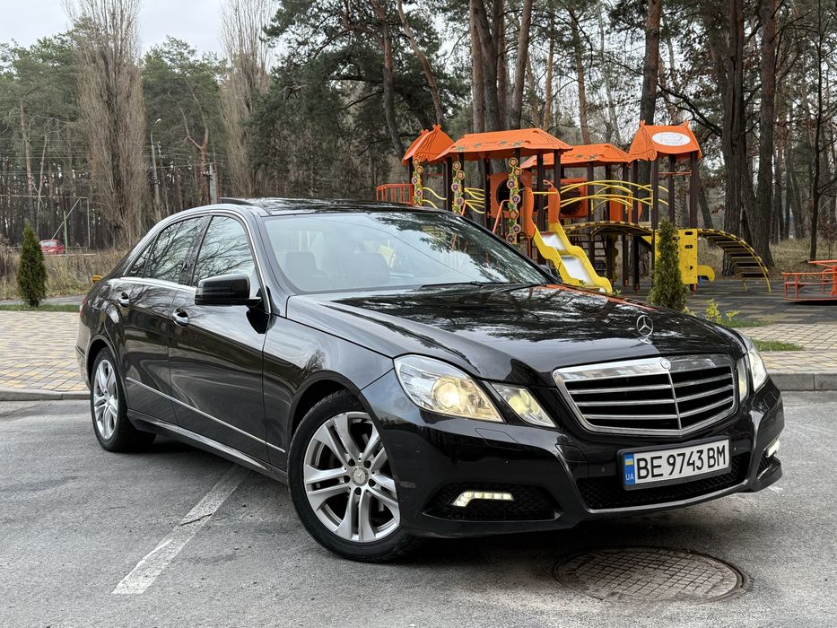 Mercedes-Benz w212  e200 cdi