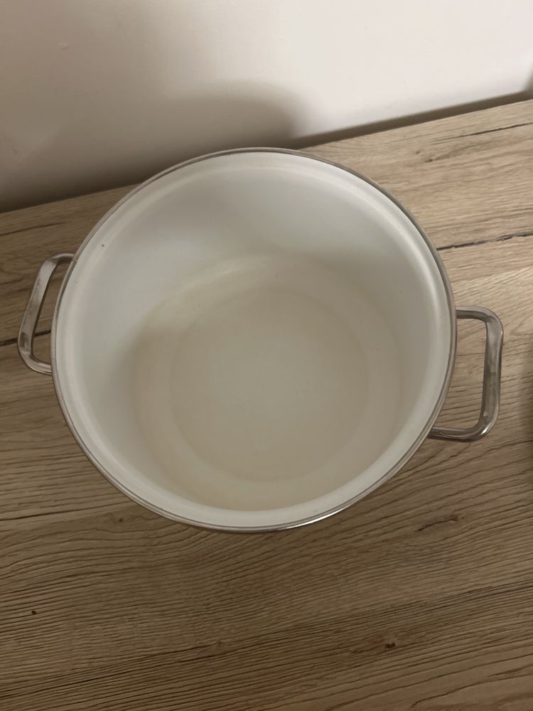 Garnek mały emaliowany indukcja