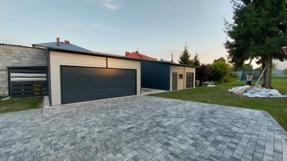 Garaż blaszany biały 6x5,8m nowoczesny brama segmentowa blachodachówka