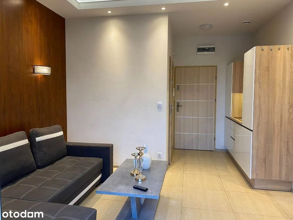 Słoneczna i przytulna kawalerka obok CH FORUM