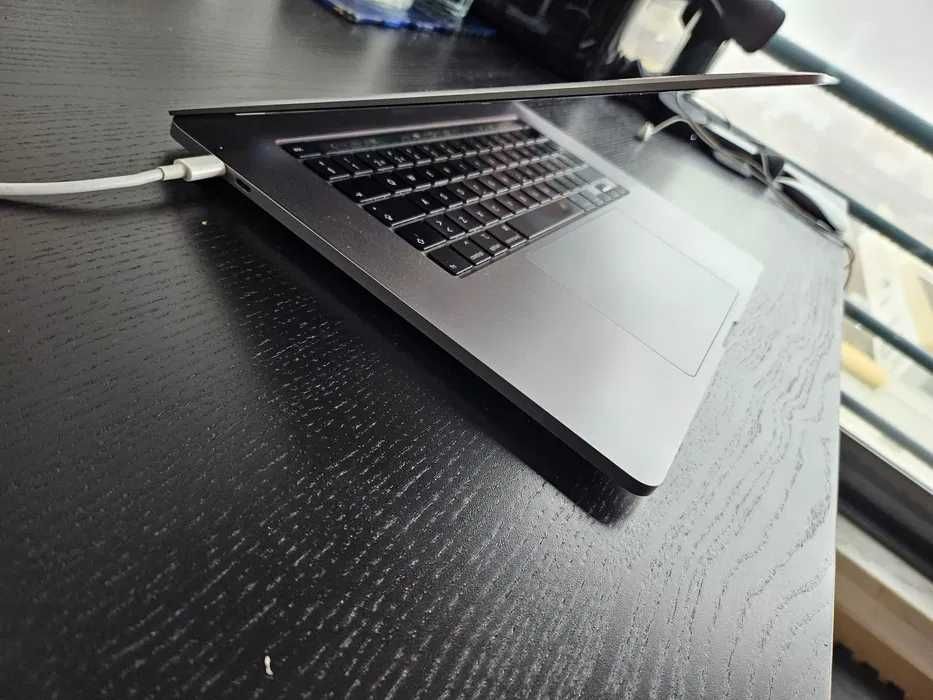 Macbook Pro 16 Pol - i7 - 32GB  RAM 512GB SSD Troco por MacBook Pro 14