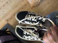 Tenis vans quase novos