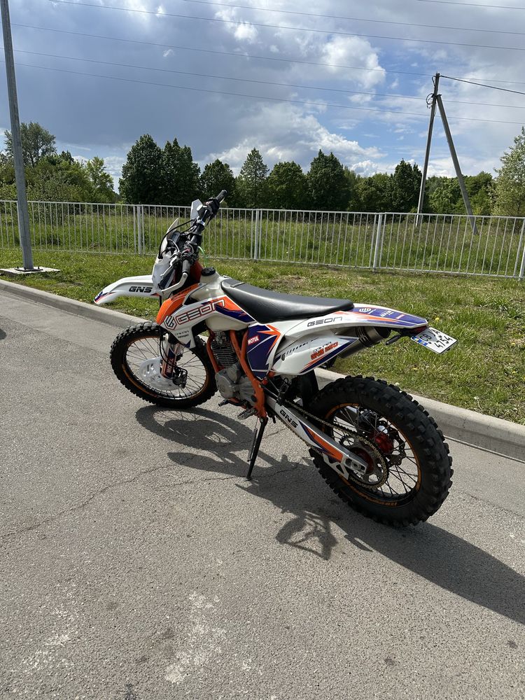 geon dakar gns 250