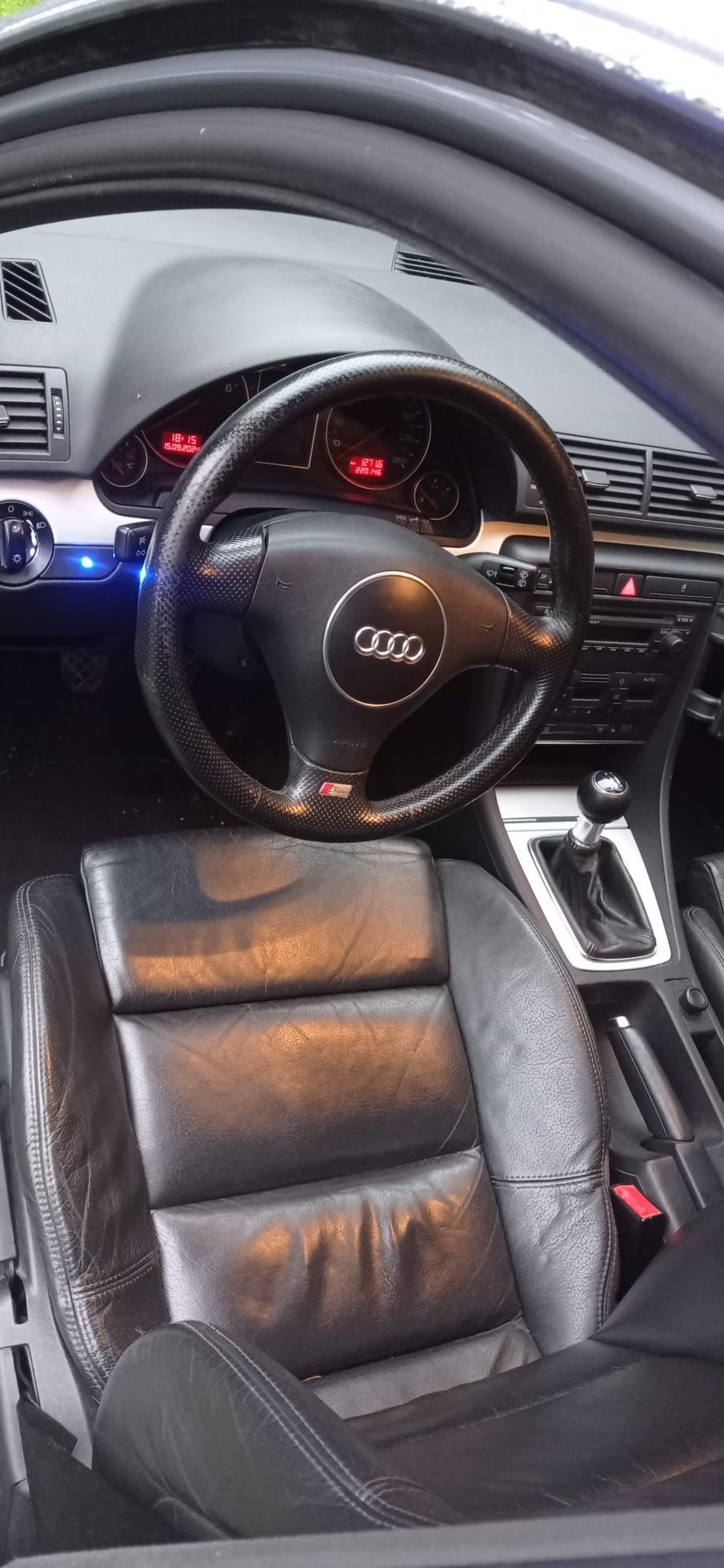 Audi A4, 1.8T 195 Koni, S-line , LPG, BOSE, Skóry