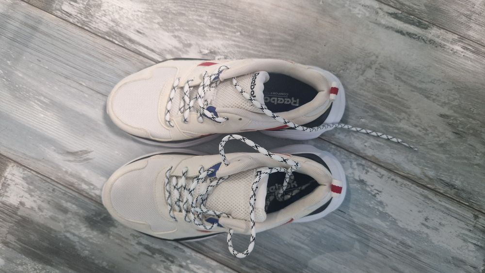 Жіночі кросівки Reebok, 36