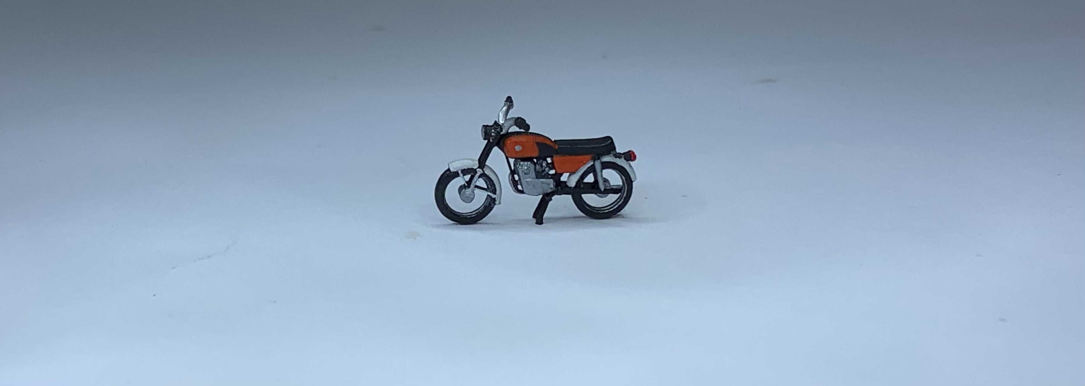 Motocykl WSK 175 KOBUZ skala 1:87 H0