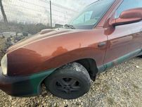 Передні Крила до Hyundai Santa Fe 2005 (ціна за шт.)