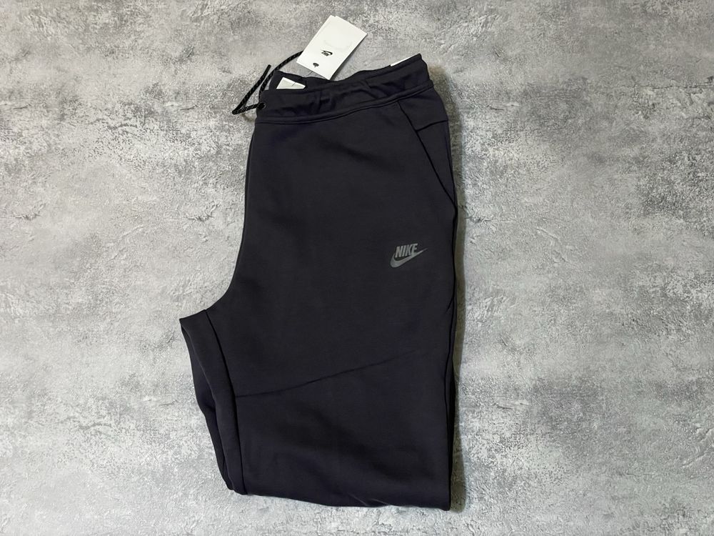 Штани Nike Tech Fleece