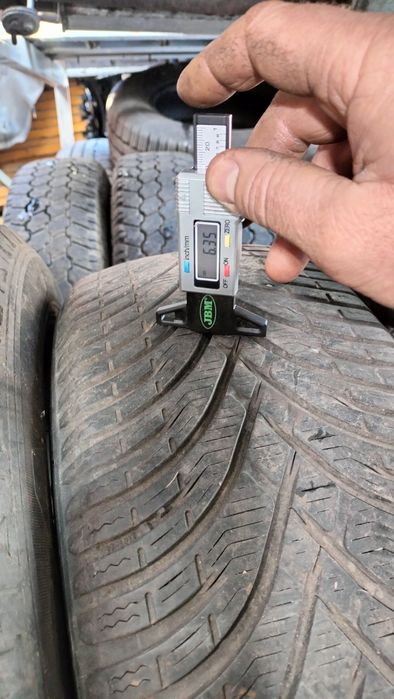 205/55/ R16 kleber Шини