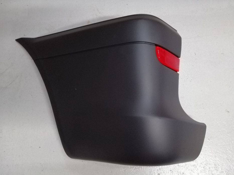 Canto / Cantos do parachoques trás Mercedes Vito 2003- 639 NOVOS