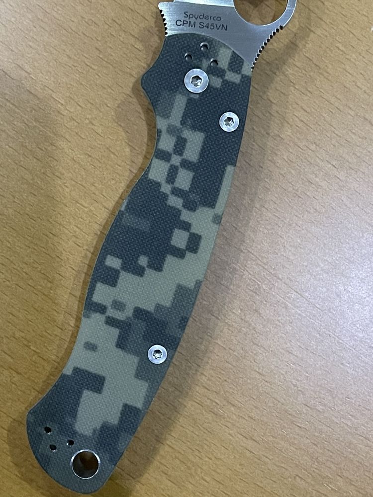 Spyderco Para Military 2 Camo