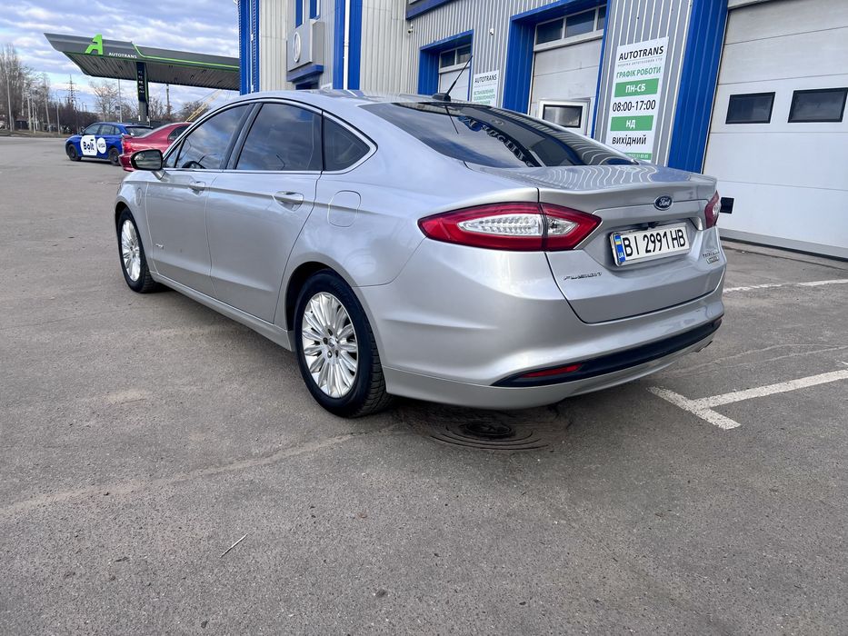 Продам Ford Fusion plug-in hybrid (Подзаряжаемый гибрид)