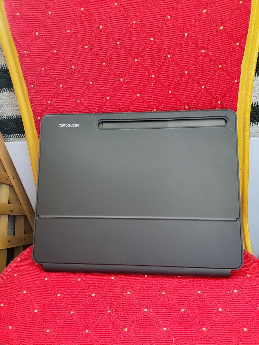 Dexnor Etui z klawiatura Samsung Galaxy Tab S9+ S9FE+ S8+ S7+ S7FE