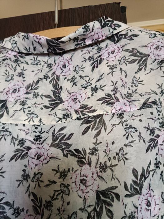 Bluzka koszulowa w kwiatowy print