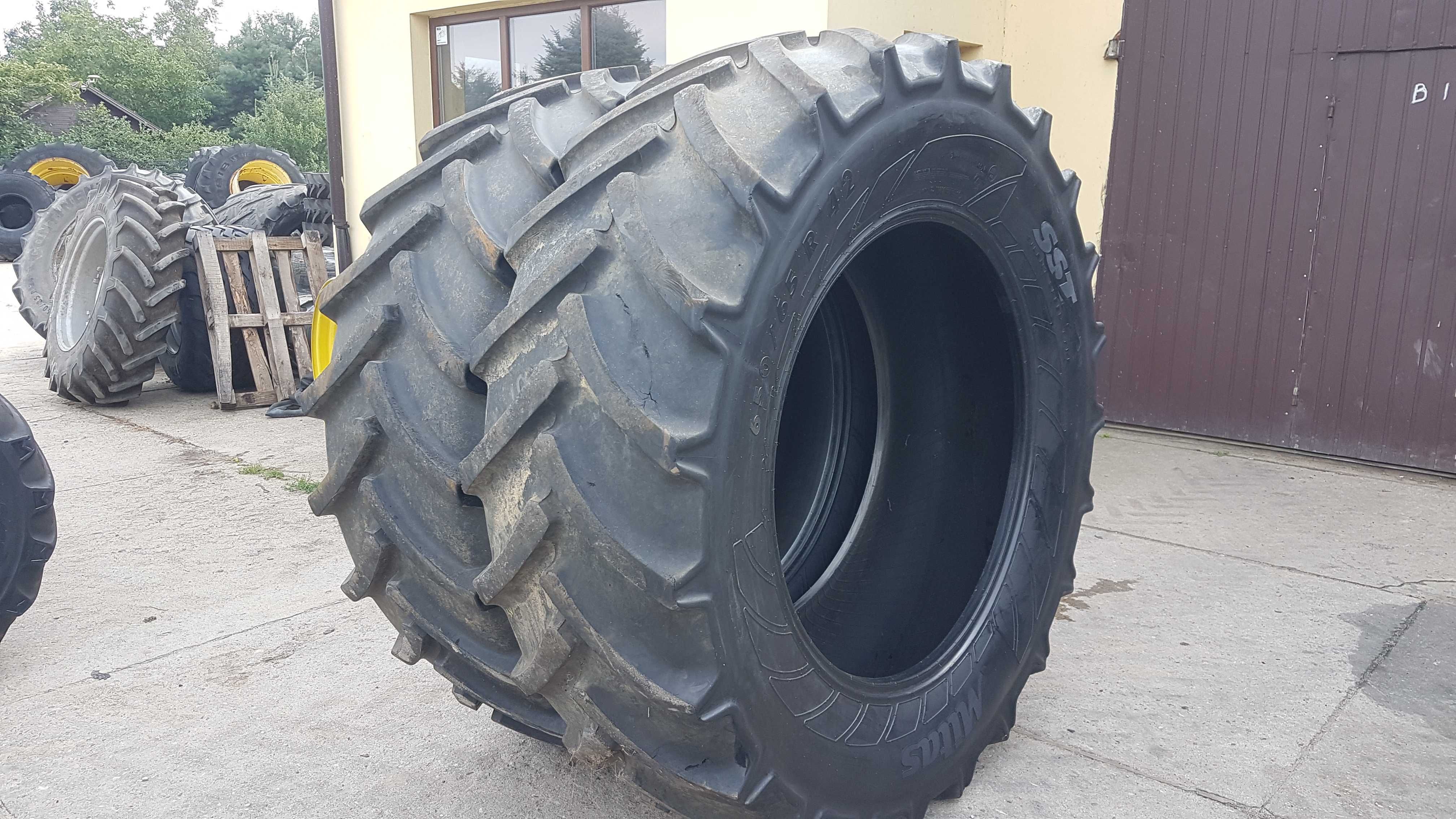 Opony 650/65R42 Mitas / Continental