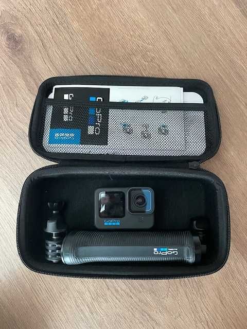 GoPro Hero 10 + acessórios