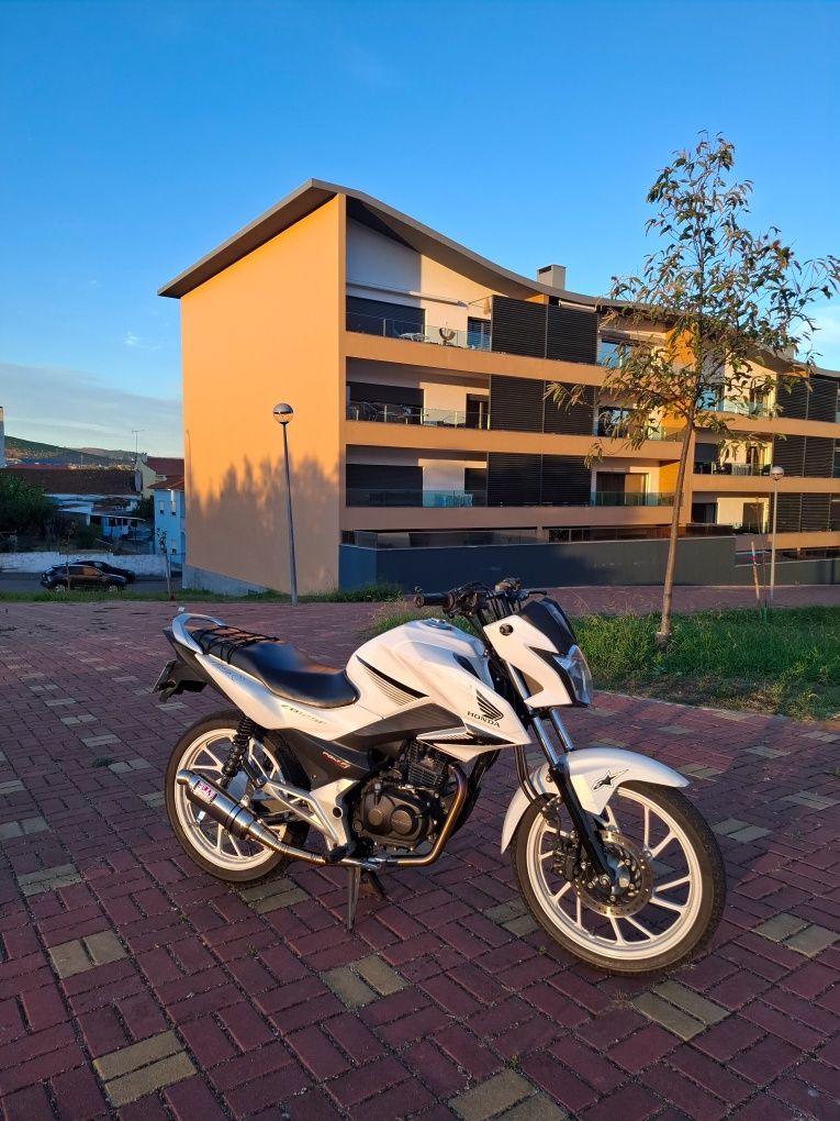 Honda cb125f 2018