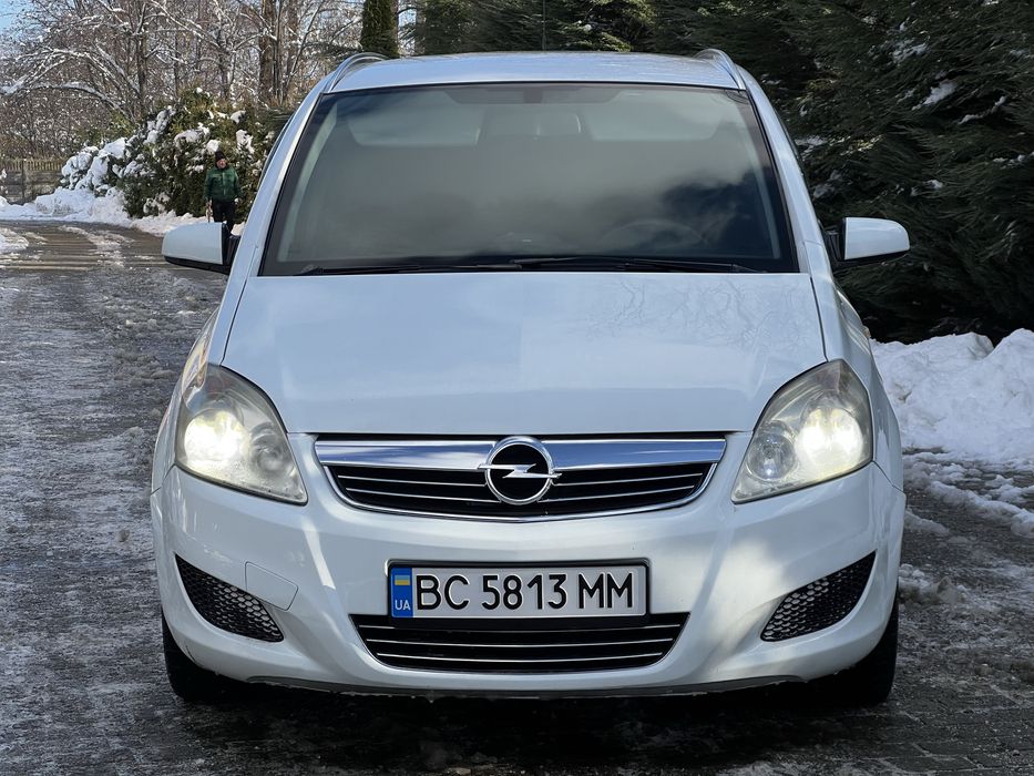 Opel Zafira рестайл 1.7 дизель 2008р