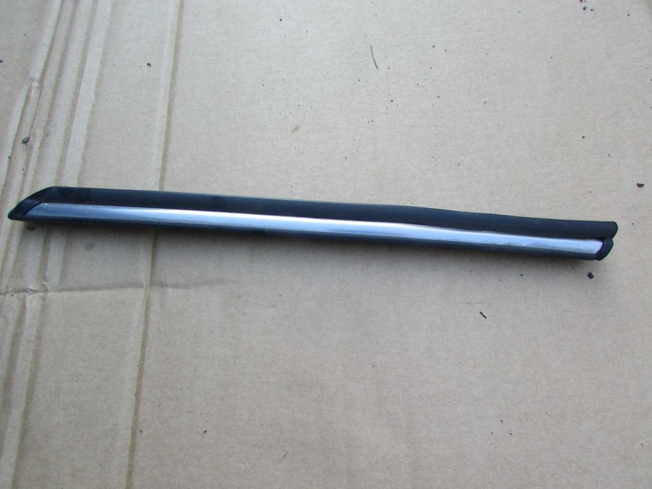 mercedes w116 450 sel listwa drzwi przod tyl blotnika rozne